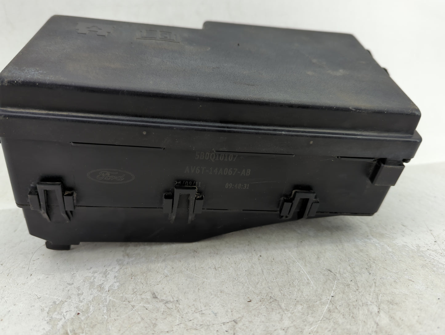 2012-2014 Ford Focus Fusebox Fuse Box Panel Relay Module P/N:5B0Q10107 AV6T-14A067-AB Fits Fits 2012 2013 2014 OEM Used Auto