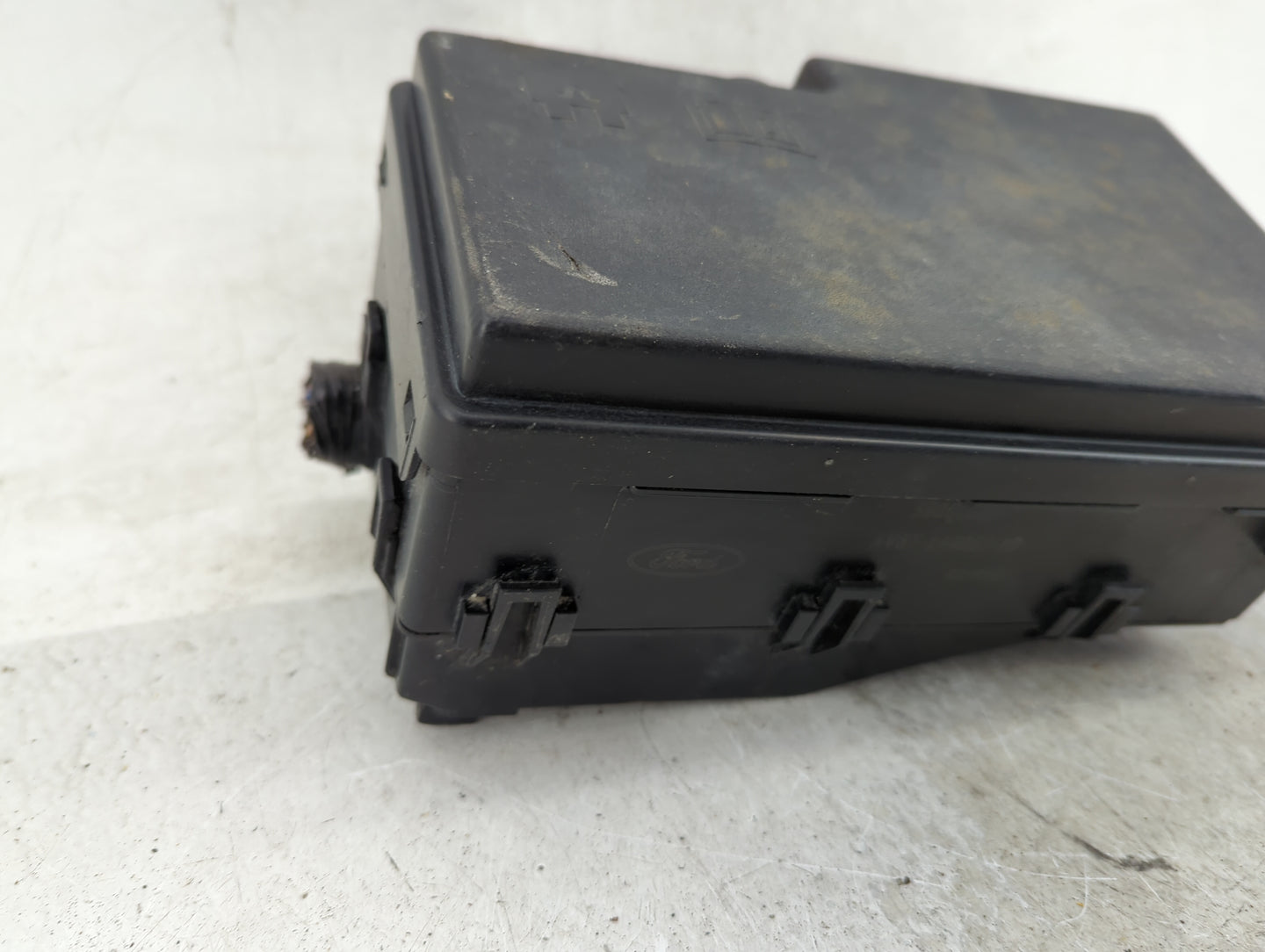 2012-2014 Ford Focus Fusebox Fuse Box Panel Relay Module P/N:AV6T-14A142-AA Fits Fits 2012 2013 2014 OEM Used Auto Parts - O