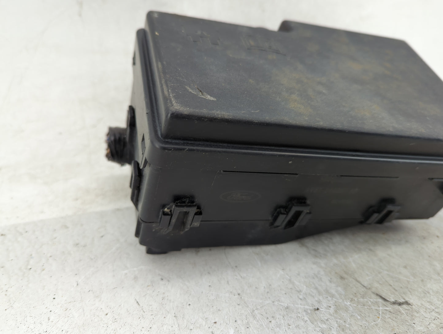 2012-2014 Ford Focus Fusebox Fuse Box Panel Relay Module P/N:AV6T-14A142-AA Fits Fits 2012 2013 2014 OEM Used Auto Parts - O