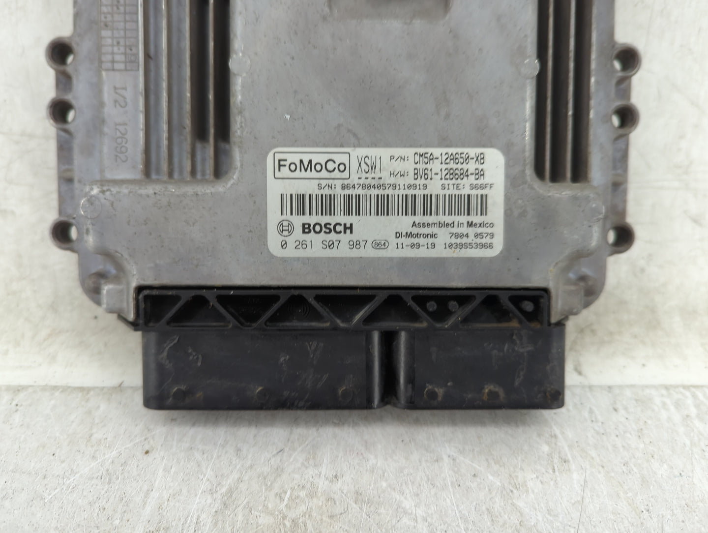 2012-2013 Ford Focus PCM Engine Control Computer ECU ECM PCU OEM P/N:CM5A-12A650-XB 0 261 S07 987 Fits Fits 2012 2013 OEM Us
