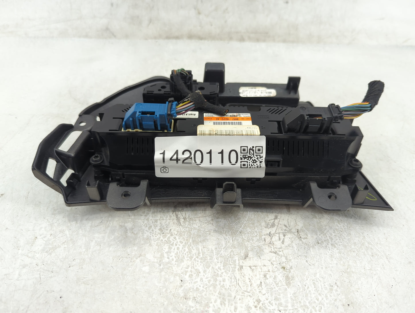 2012 Ford Focus Climate Control Module Temperature AC/Heater Replacement P/N:BM5T-18C612-AE BM5T-18C612-AJ Fits OEM Used Aut