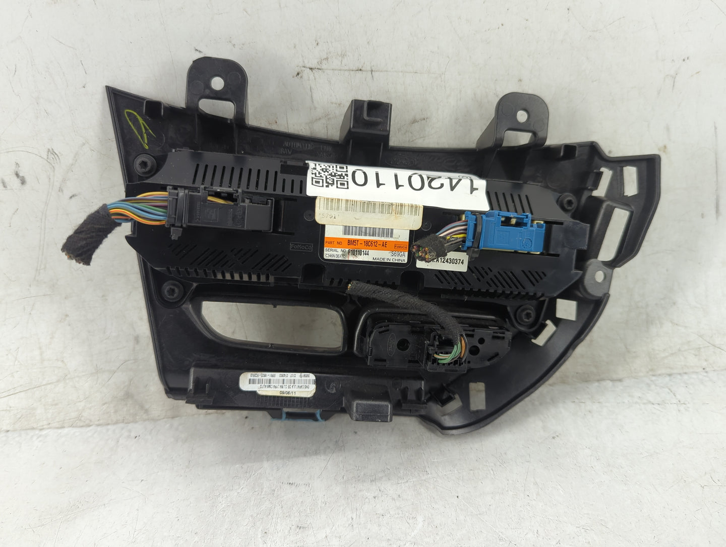 2012 Ford Focus Climate Control Module Temperature AC/Heater Replacement P/N:BM5T-18C612-AE BM5T-18C612-AJ Fits OEM Used Aut