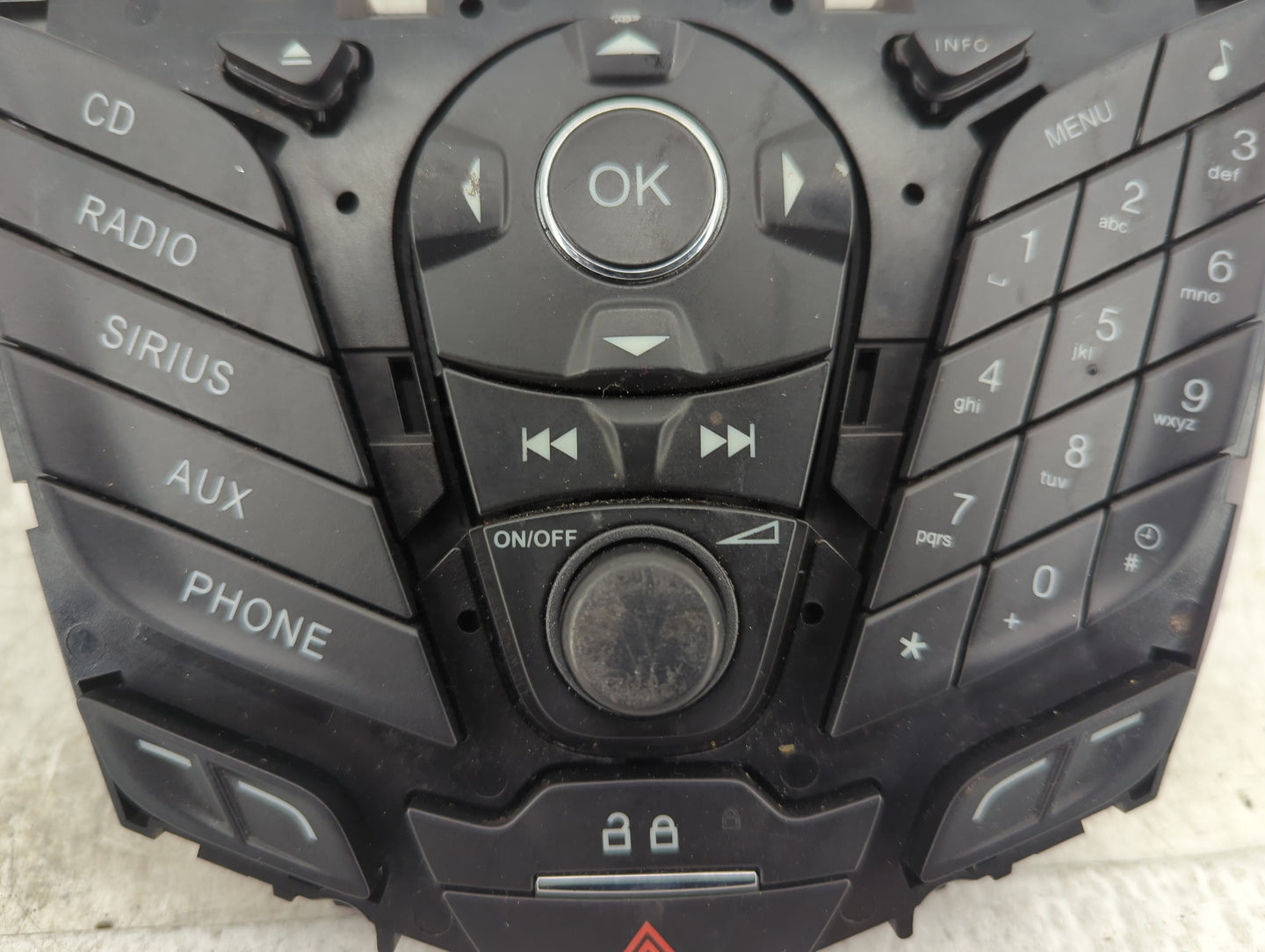 2012-2013 Ford Focus Radio Control Panel - Oemusedautoparts1.com