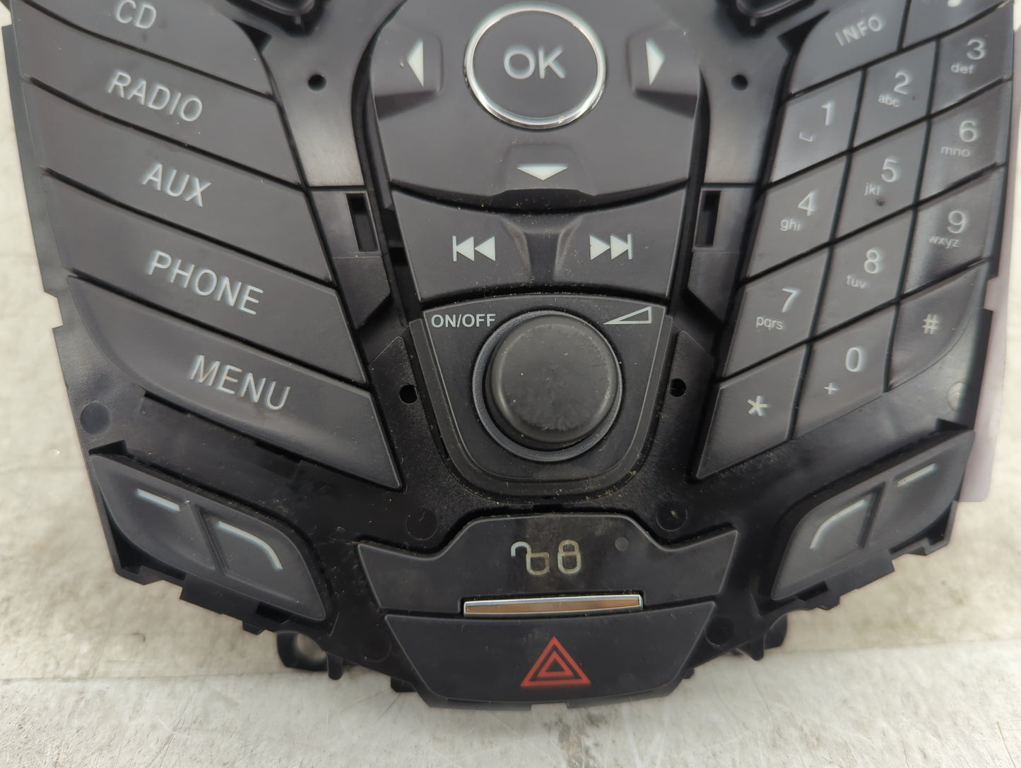 2012-2013 Ford Focus Radio Control Panel - Oemusedautoparts1.com