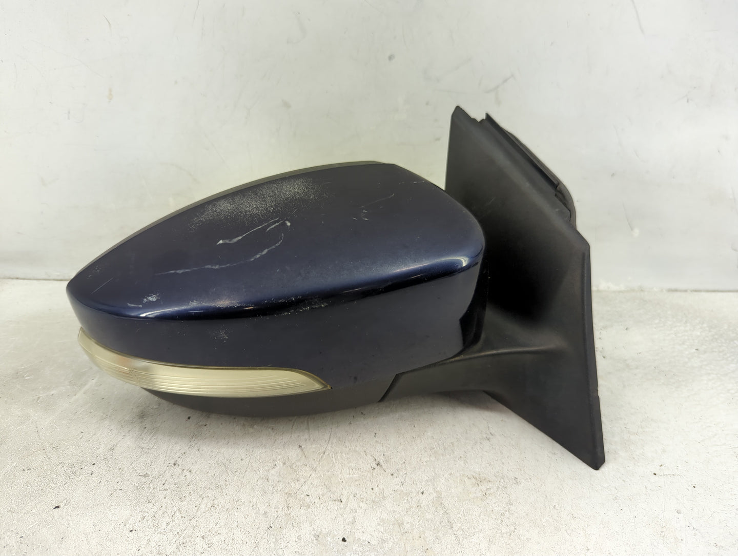 2012-2014 Ford Focus Passenger Side View Mirror - Right Door Mirror OEM Used - Oemusedautoparts1.com