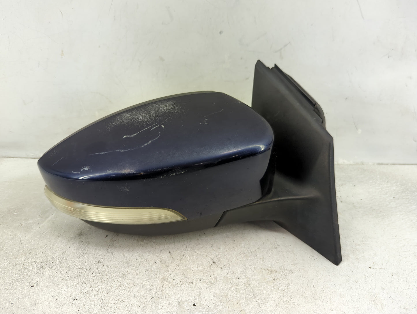 2012-2014 Ford Focus Passenger Side View Mirror - Right Door Mirror OEM Used - Oemusedautoparts1.com