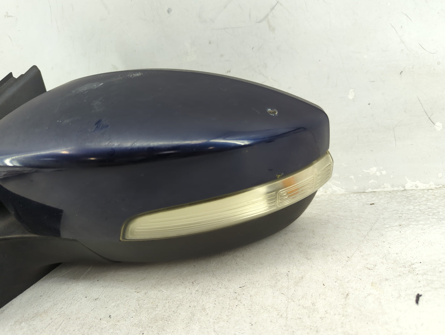 2012-2014 Ford Focus Driver Side View Mirror - Left Door Mirror OEM Used - Oemusedautoparts1.com