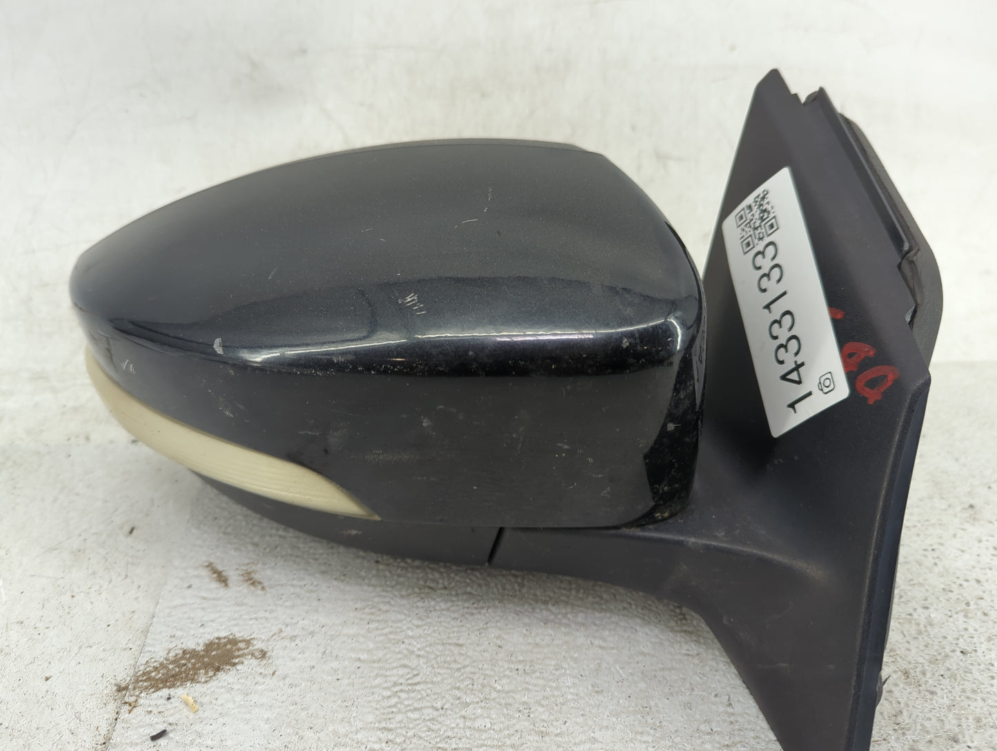 2012 Ford Focus Passenger Side View Mirror - Right Door Mirror OEM Used - Oemusedautoparts1.com