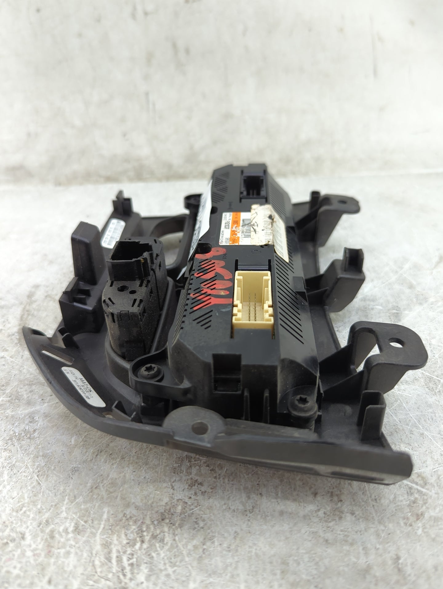 2012 Ford Focus Climate Control Module Temperature AC/Heater Replacement P/N:BM5T-12-AH Fits OEM Used Auto Parts - Oemusedau