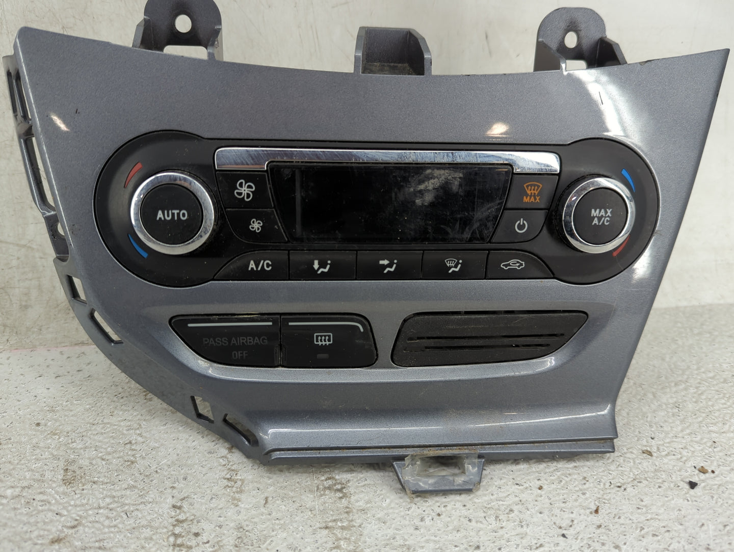 2012 Ford Focus Climate Control Module Temperature AC/Heater Replacement P/N:BM5T-18C612-AJ Fits OEM Used Auto Parts - Oemus