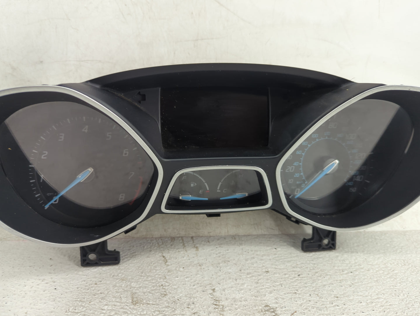 2012 Ford Focus Instrument Cluster Speedometer Gauges P/N:CM5T-10849-TU CM5T-10849-TA, 2323240 Fits OEM Used Auto Parts - Oe