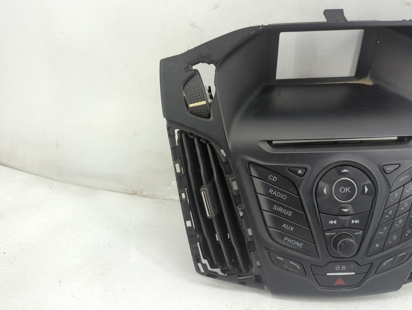 2012-2013 Ford Focus Radio Control Panel - Oemusedautoparts1.com
