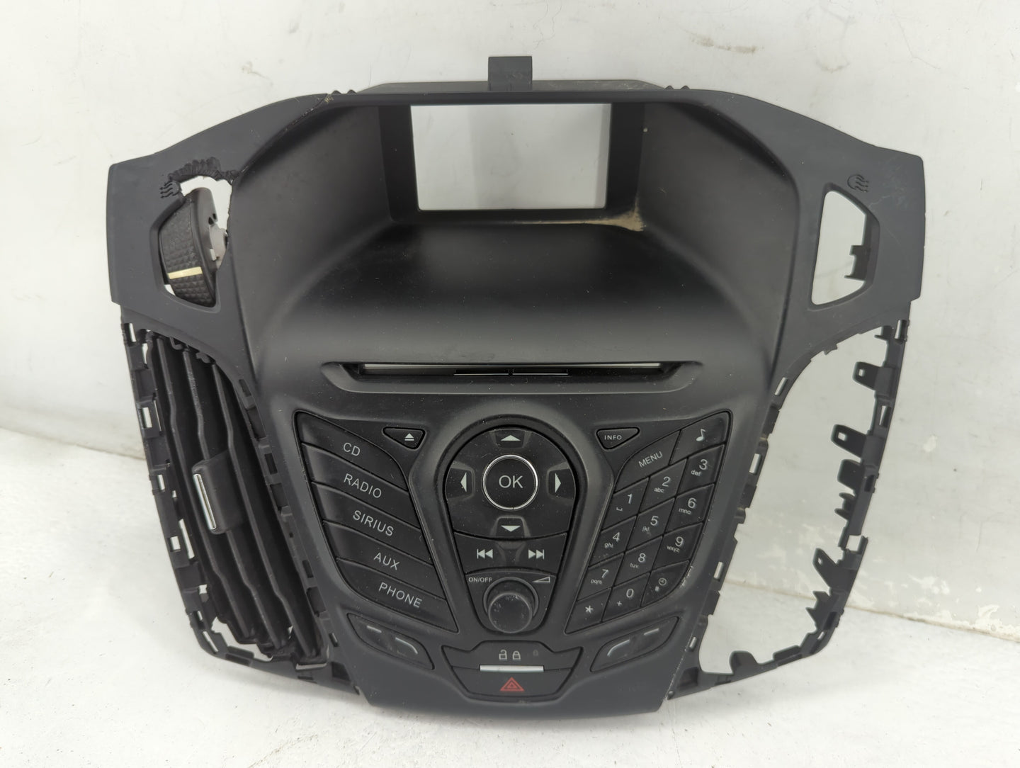 2012-2013 Ford Focus Radio Control Panel - Oemusedautoparts1.com