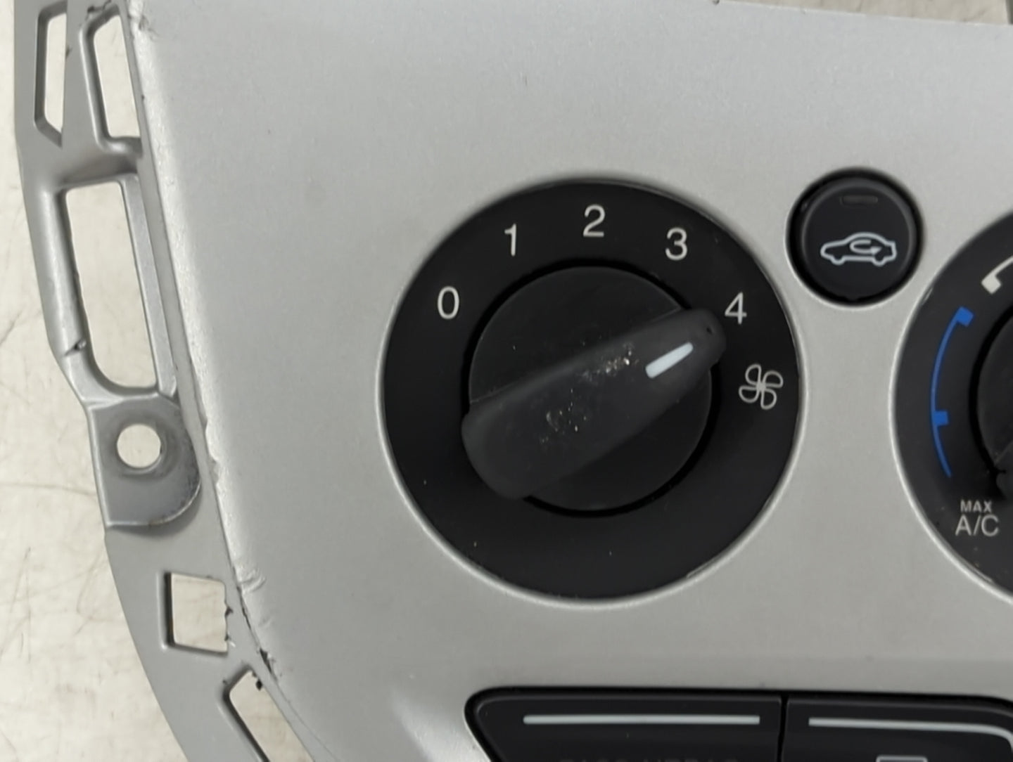 2012 Ford Focus Climate Control Module Temperature AC/Heater Replacement Fits OEM Used Auto Parts - Oemusedautoparts1.com