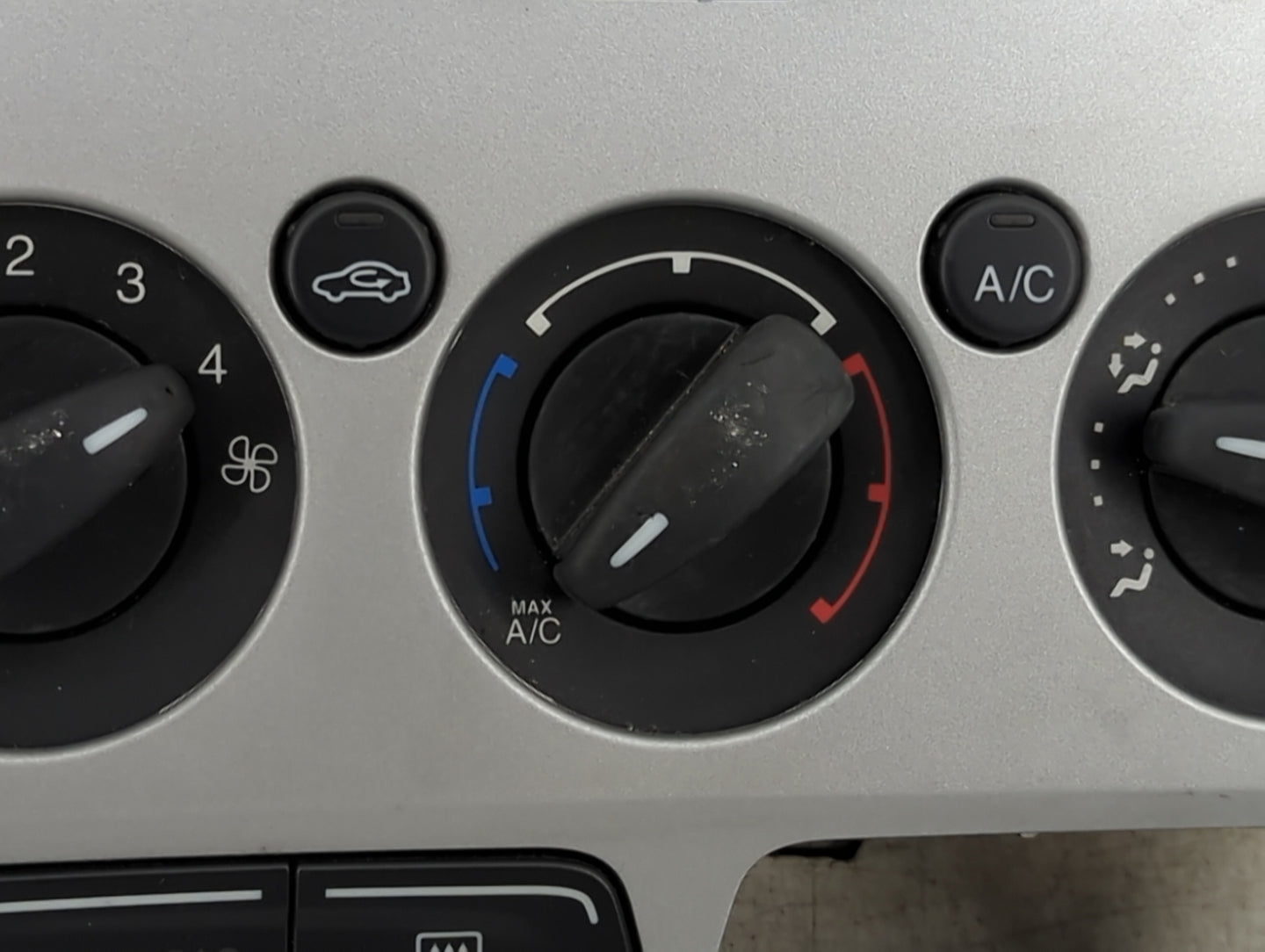 2012 Ford Focus Climate Control Module Temperature AC/Heater Replacement Fits OEM Used Auto Parts - Oemusedautoparts1.com