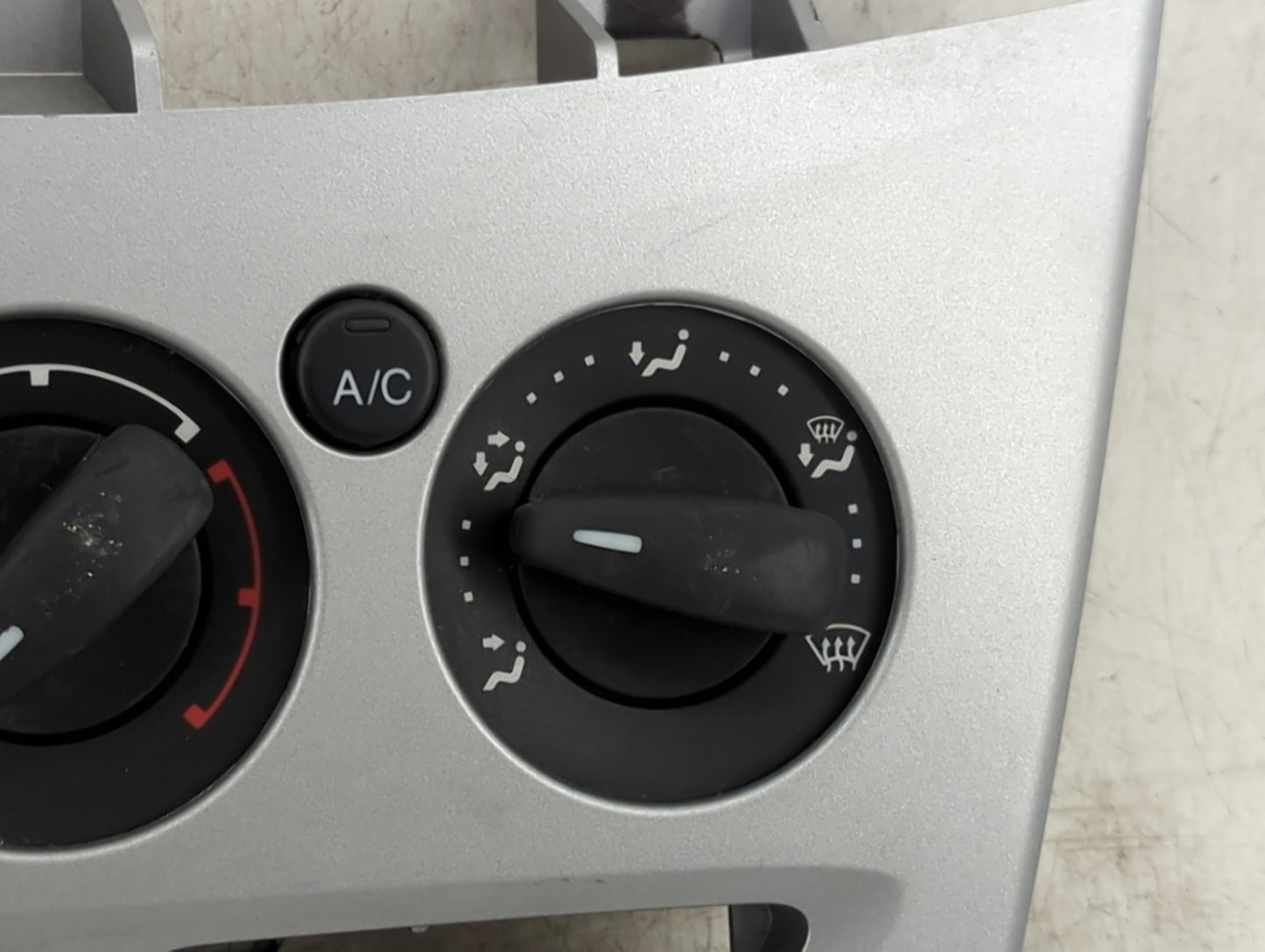 2012 Ford Focus Climate Control Module Temperature AC/Heater Replacement Fits OEM Used Auto Parts - Oemusedautoparts1.com