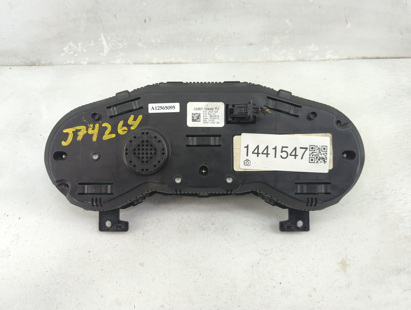 2012 Ford Focus Instrument Cluster Speedometer Gauges P/N:CM5T-10849-TU 2431729 Fits OEM Used Auto Parts - Oemusedautoparts1