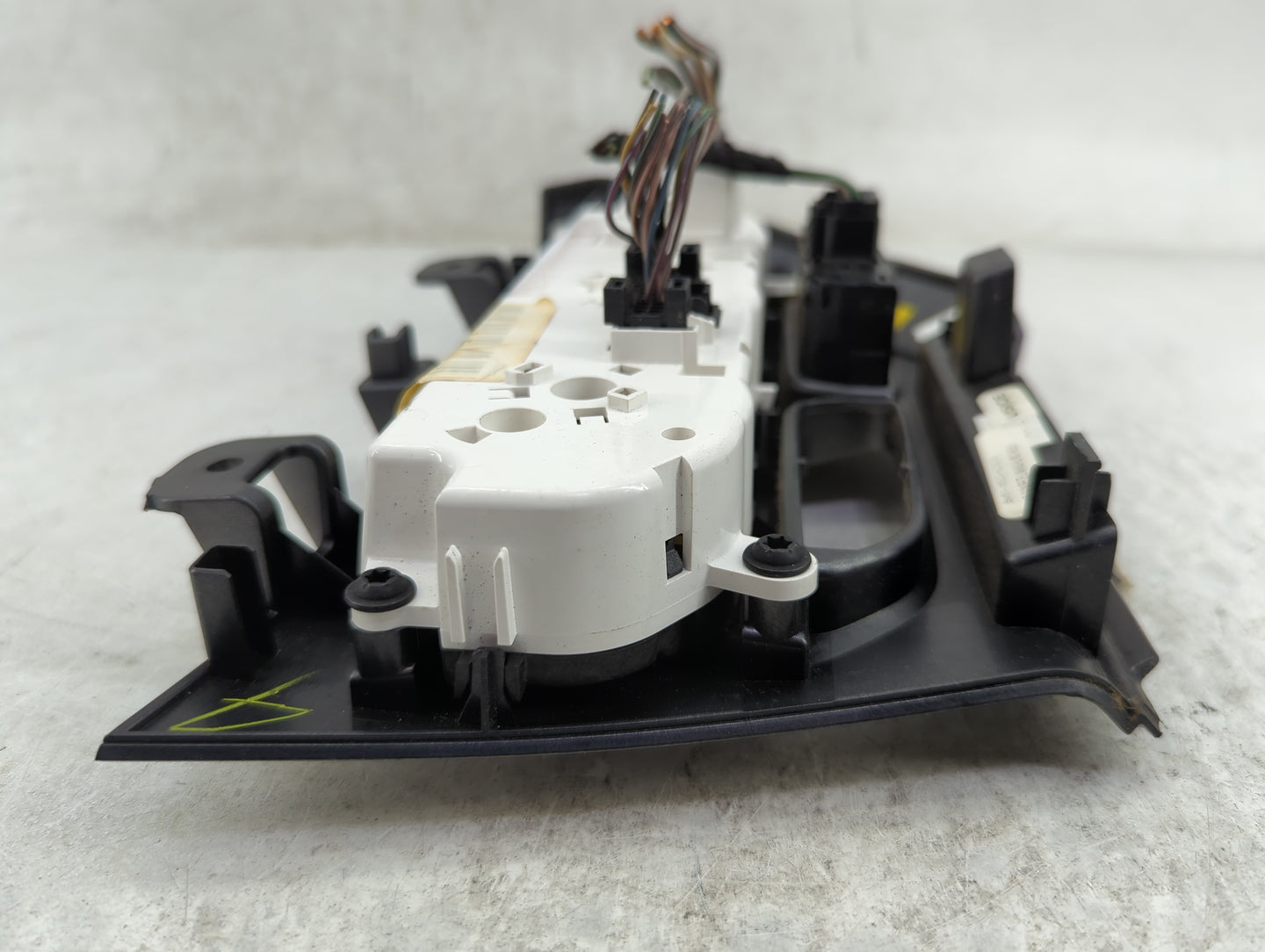 2012 Ford Focus Climate Control Module Temperature AC/Heater Replacement P/N:BM51-18522-AC3C13 BM5T-18C612-AG Fits OEM Used 