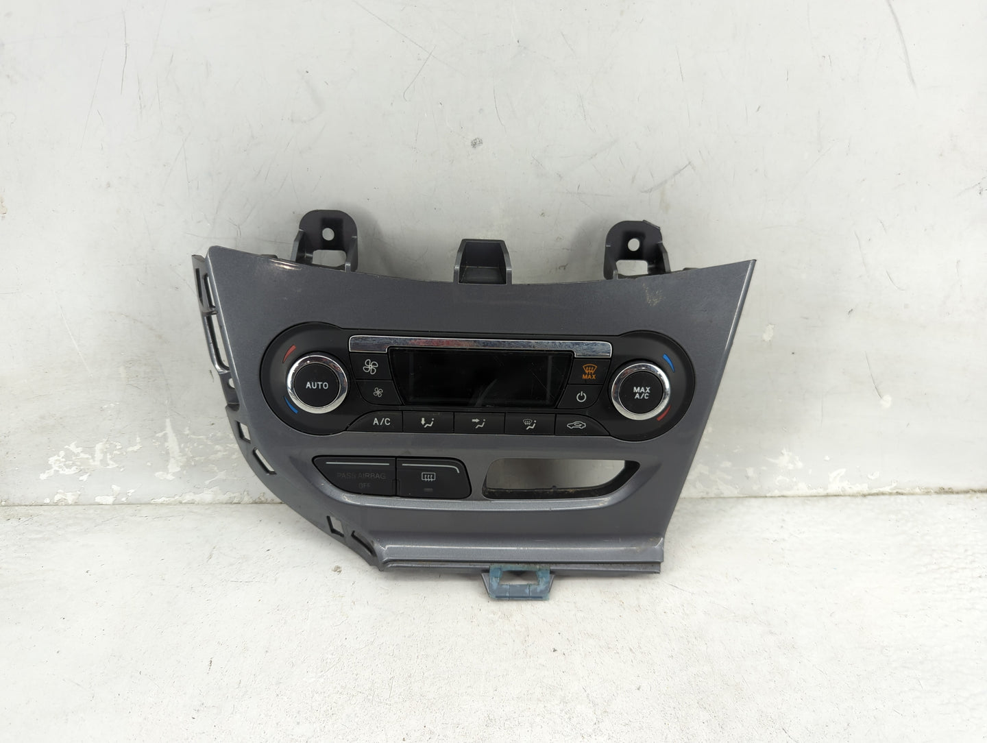 2012 Ford Focus Climate Control Module Temperature AC/Heater Replacement P/N:BM5T-18C612-AJ Fits OEM Used Auto Parts - Oemus