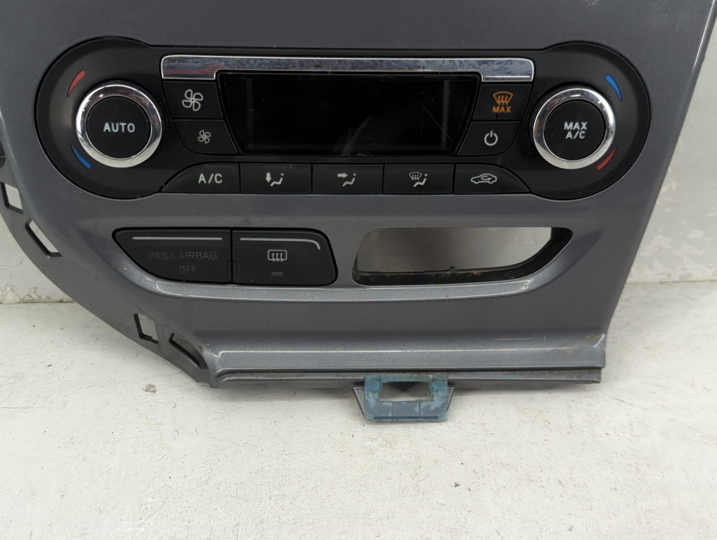 2012 Ford Focus Climate Control Module Temperature AC/Heater Replacement P/N:BM5T-18C612-AJ Fits OEM Used Auto Parts - Oemus