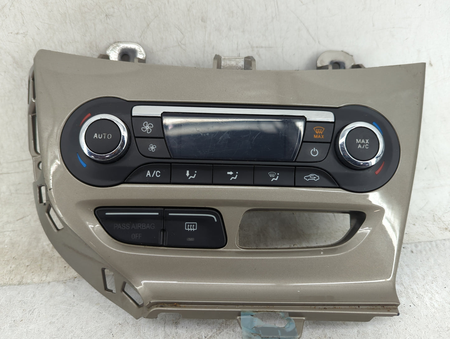 2012 Ford Focus Climate Control Module Temperature AC/Heater Replacement P/N:BM5T-18C612-AJ Fits OEM Used Auto Parts - Oemus