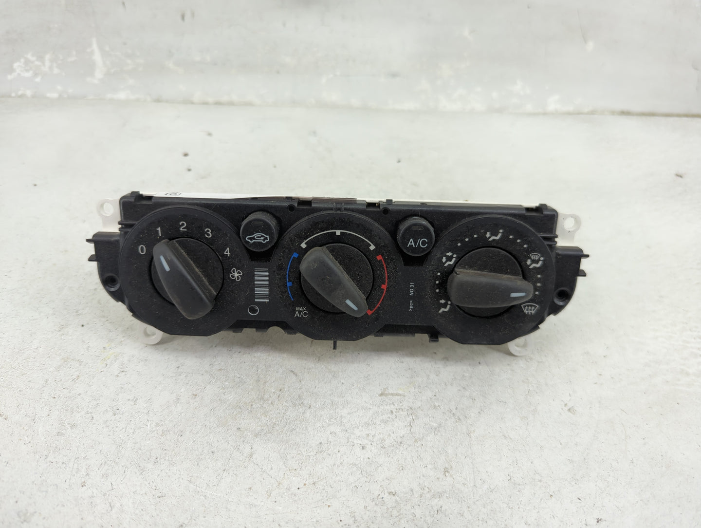 2012 Ford Focus Climate Control Module Temperature AC/Heater Replacement P/N:CM5T-19980-AC Fits OEM Used Auto Parts - Oemuse
