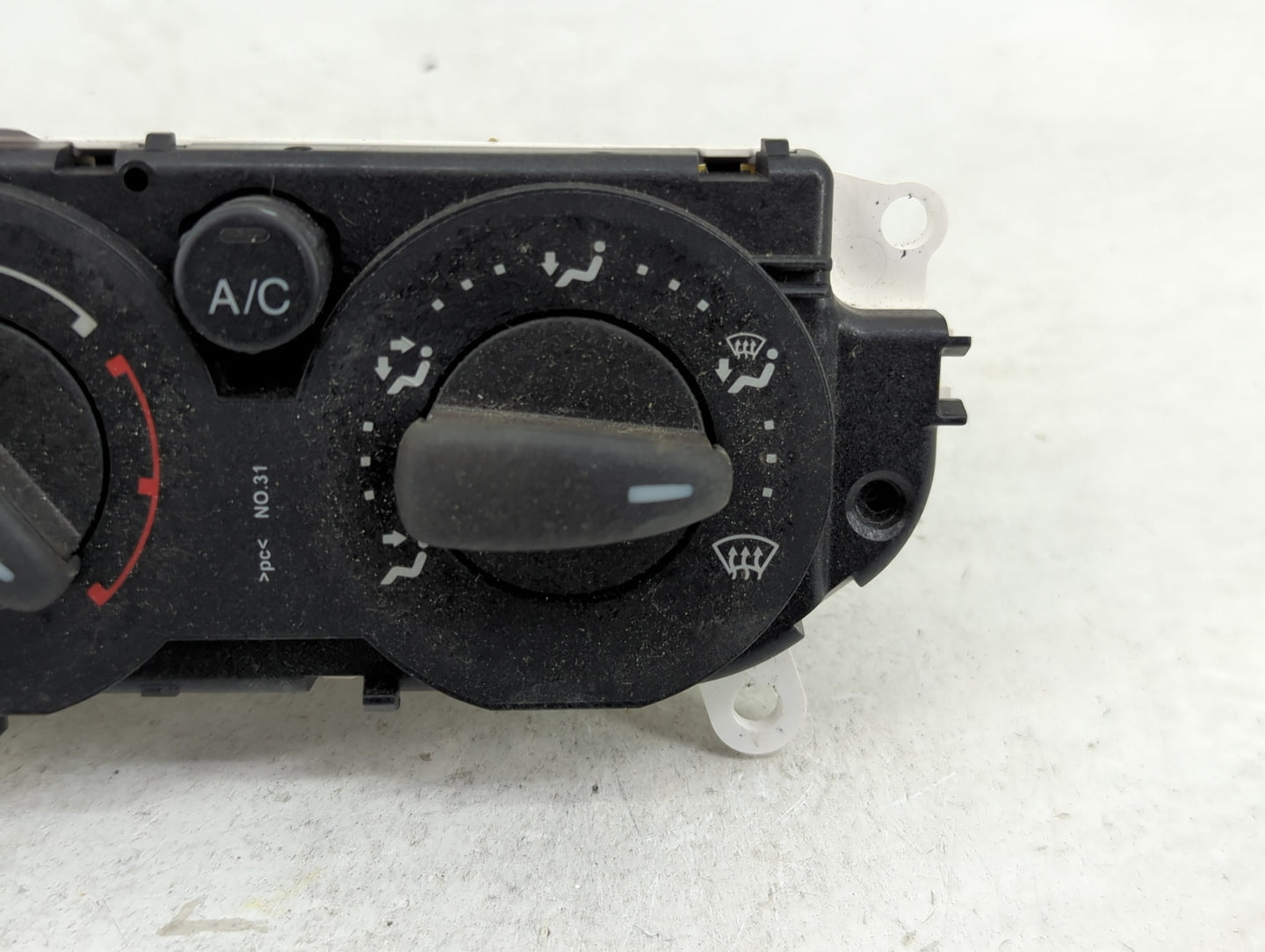 2012 Ford Focus Climate Control Module Temperature AC/Heater Replacement P/N:CM5T-19980-AC Fits OEM Used Auto Parts - Oemuse