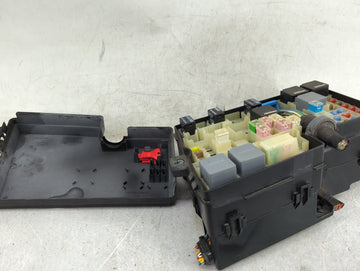 2012-2014 Ford Focus Fusebox Fuse Box Panel Relay Module P/N:AV6T-14A067-AC Fits Fits 2012 2013 2014 OEM Used Auto Parts - O