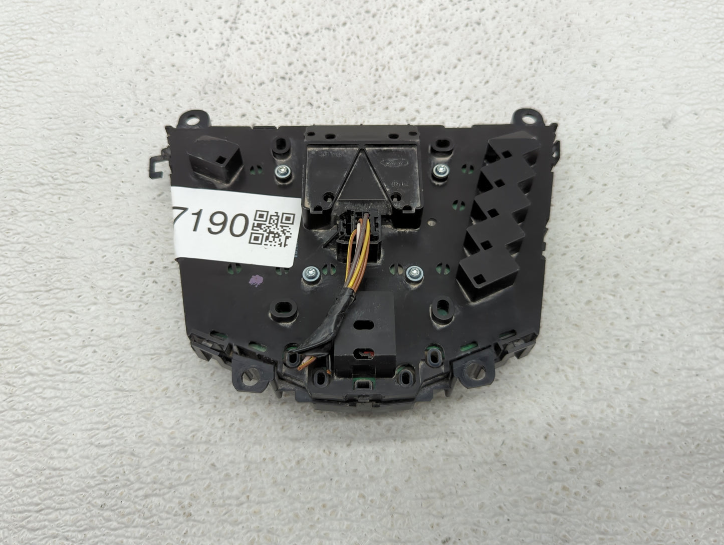 2012 Ford Focus Radio AM FM Cd Player Receiver Replacement Fits OEM Used Auto Parts - Oemusedautoparts1.com