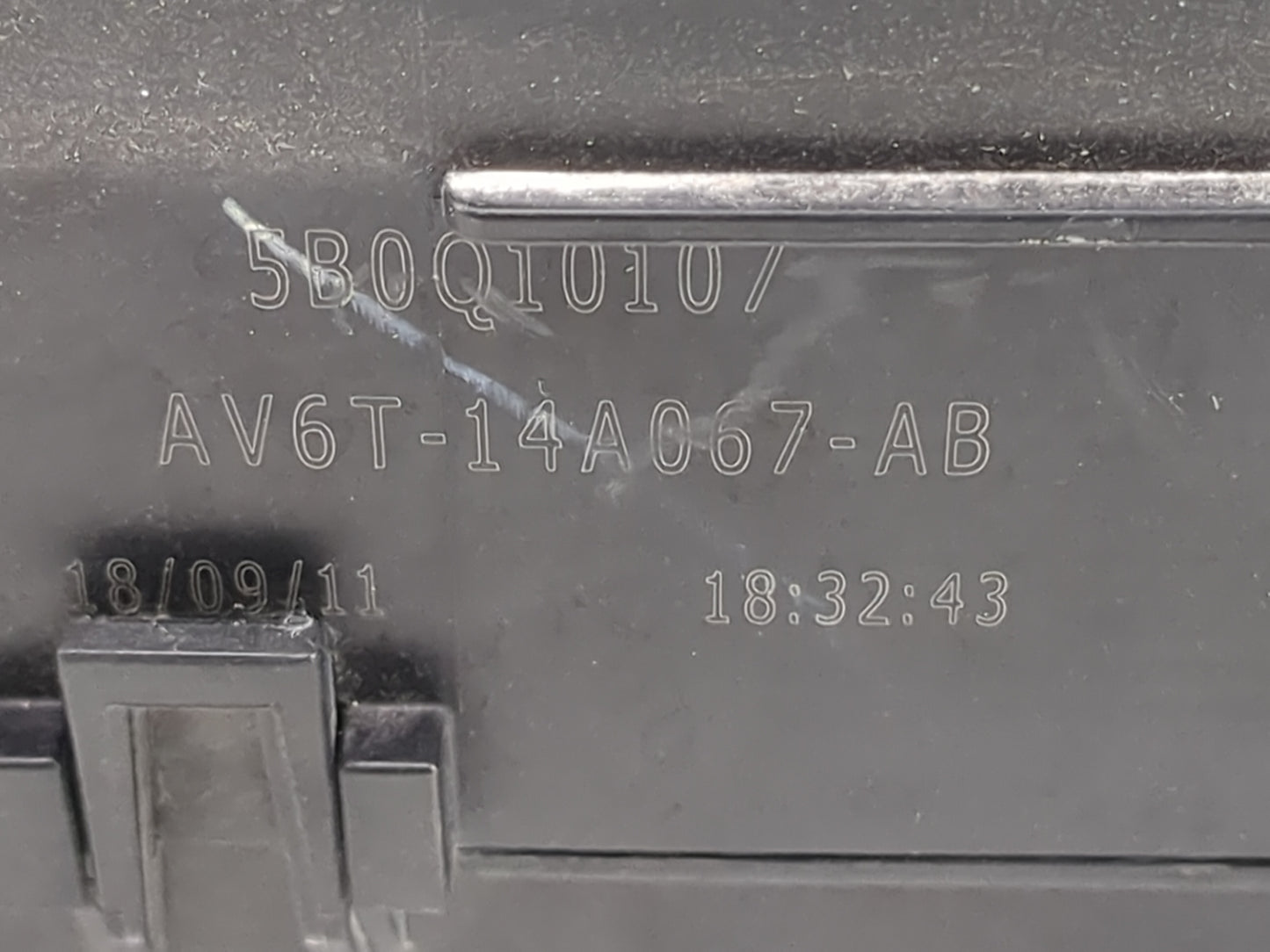 2012-2014 Ford Focus Fusebox Fuse Box Panel Relay Module P/N:AV6T-14A067-AB 9L2T-14B192-AA Fits Fits 2012 2013 2014 OEM Used