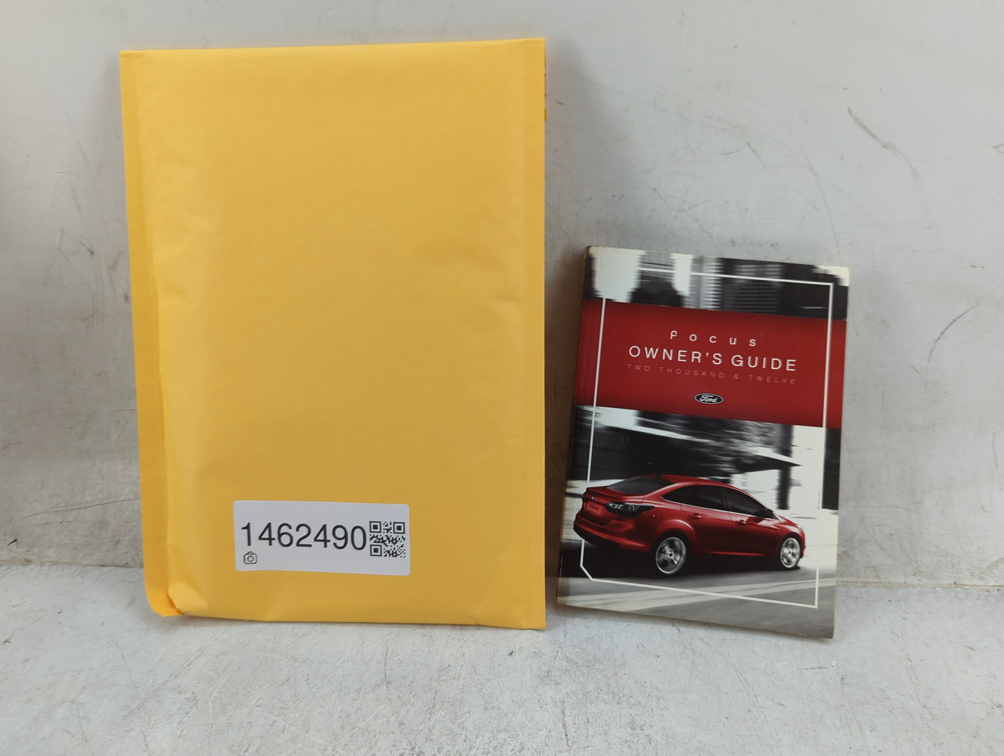 2012 Ford Focus Owners Manual Book Guide P/N:CM5J 19A321 AA OEM Used Auto Parts - Oemusedautoparts1.com