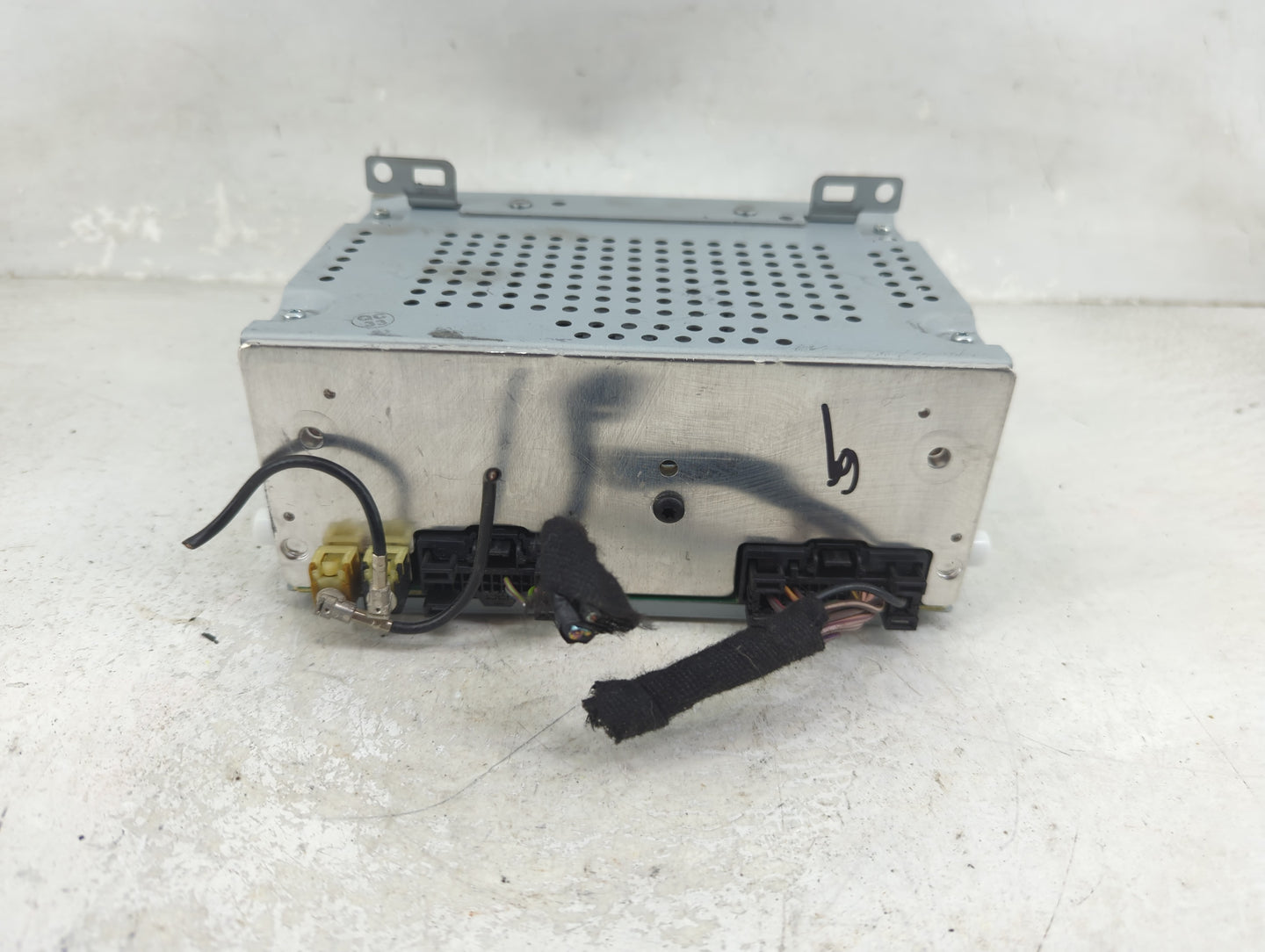 2012-2014 Ford Focus Radio AM FM Cd Player Receiver Replacement P/N:CM5T-19C107-BG Fits Fits 2012 2013 2014 OEM Used Auto Pa
