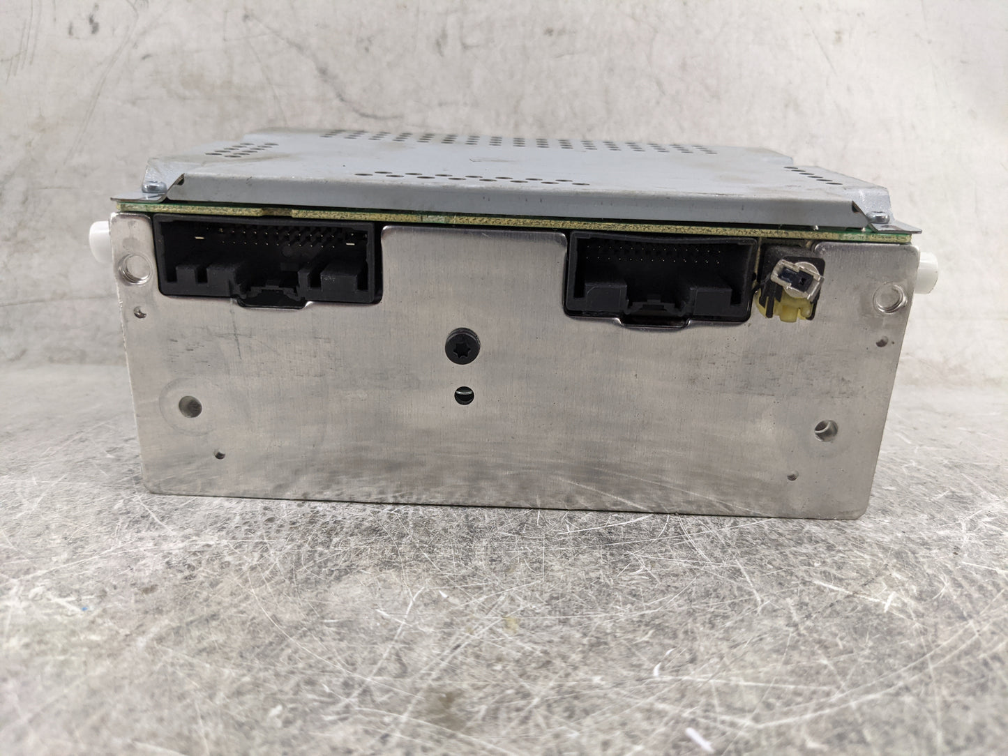 2012-2014 Ford Focus Radio AM FM Cd Player Receiver Replacement P/N:CM5T-19C107-HB C6AJ030526 Fits Fits 2012 2013 2014 OEM U