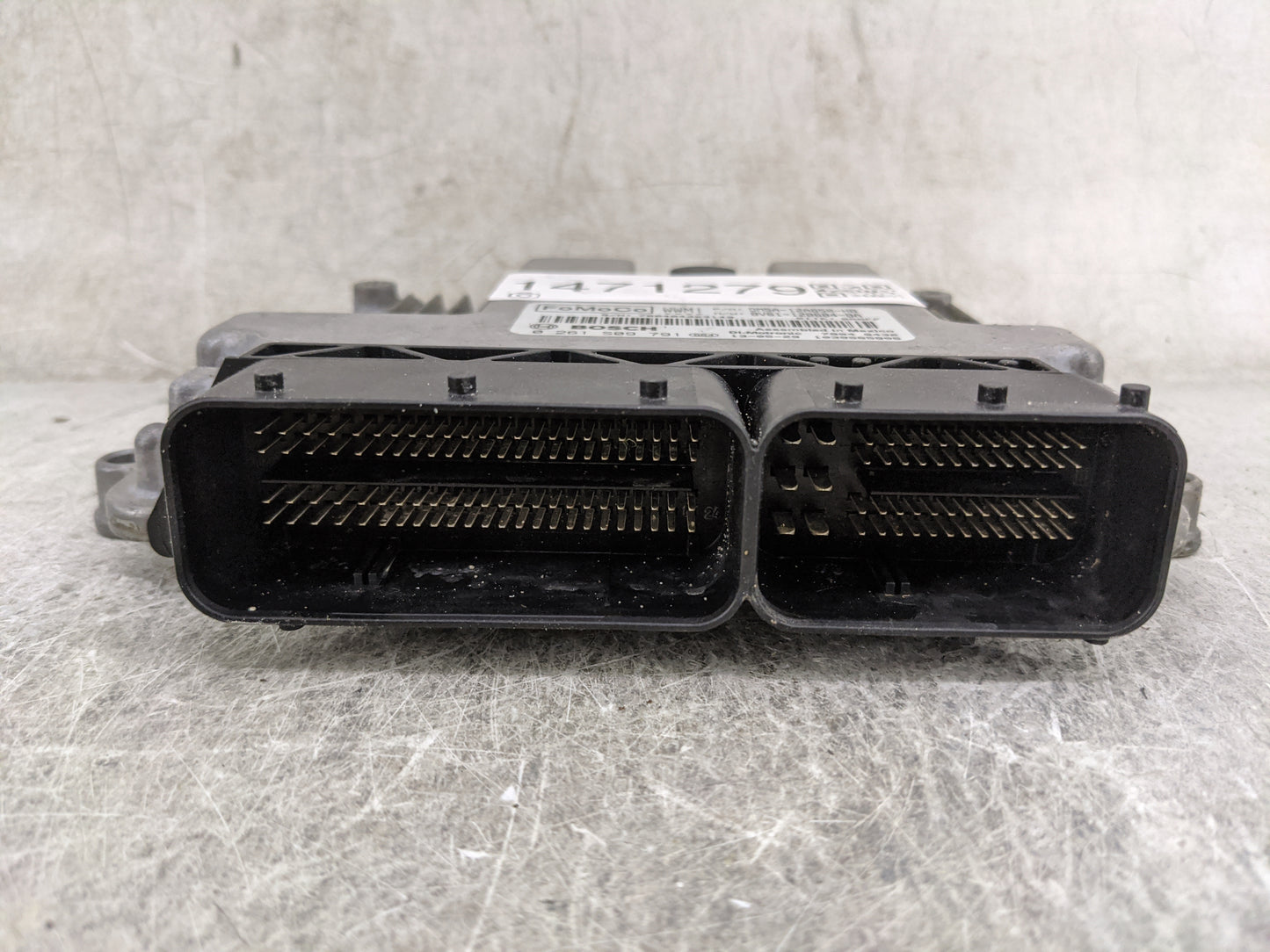 2013-2018 Ford Focus PCM Engine Control Computer ECU ECM PCU OEM P/N:DM5A-12A650-HB BV61-12B684-BA Fits OEM Used Auto Parts 