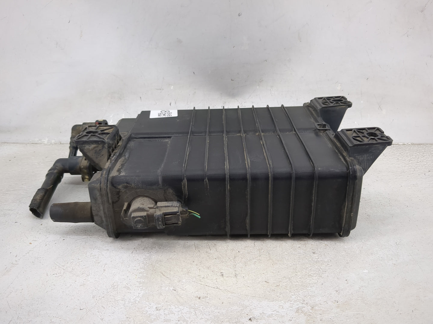 2012 Ford Focus Fuel Vapor Charcoal Canister 1477038 - Oemusedautoparts1.com