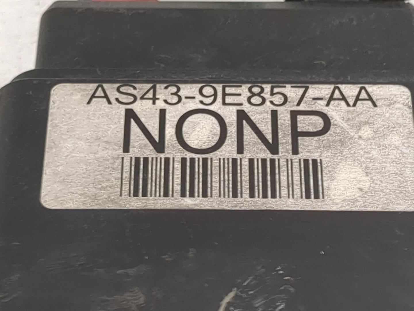 2012 Ford Focus Fuel Vapor Charcoal Canister 1477038 - Oemusedautoparts1.com