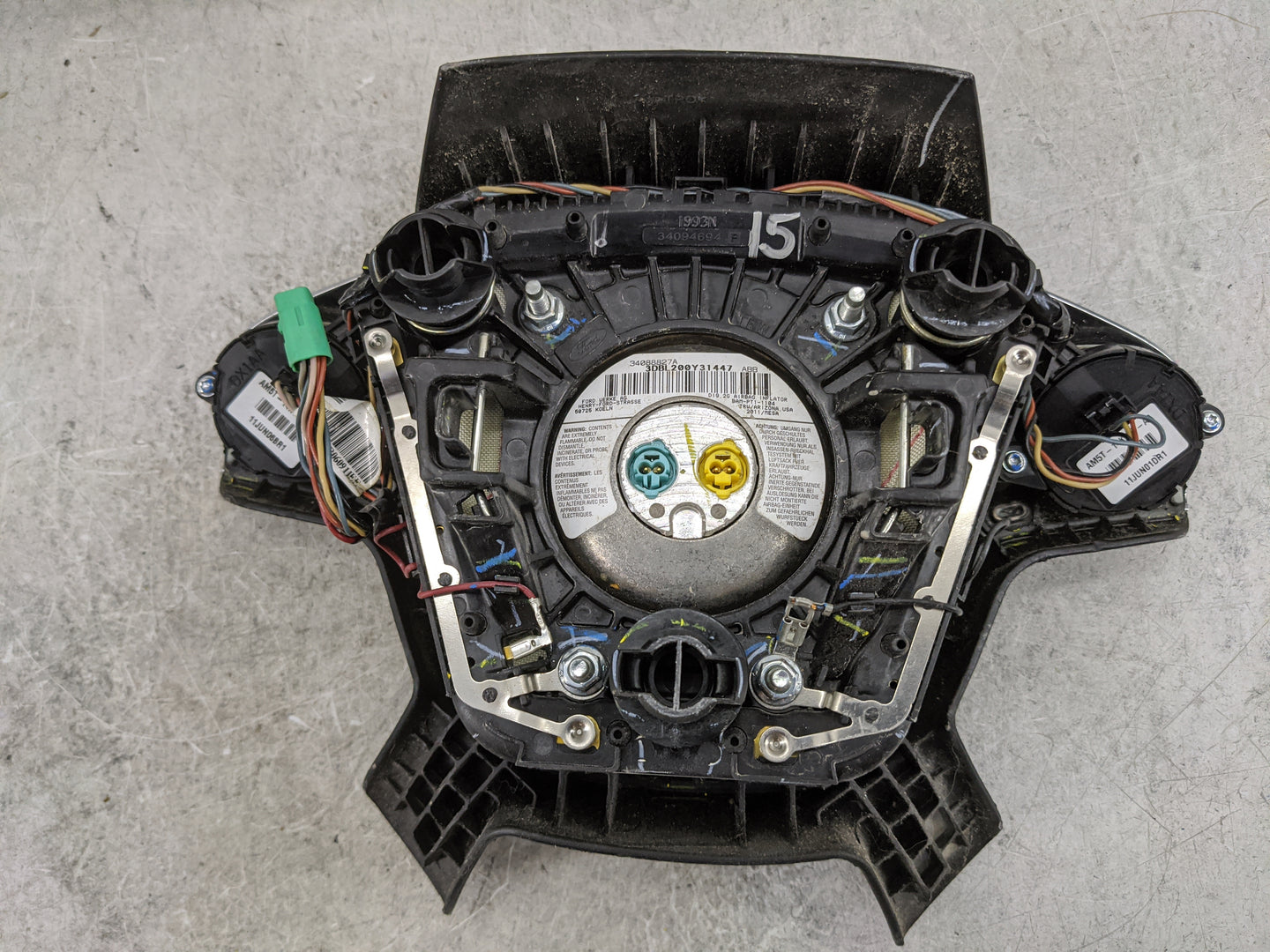 2012-2014 Ford Focus Air Bag Driver Left Steering Wheel Mounted 1477525 - Oemusedautoparts1.com