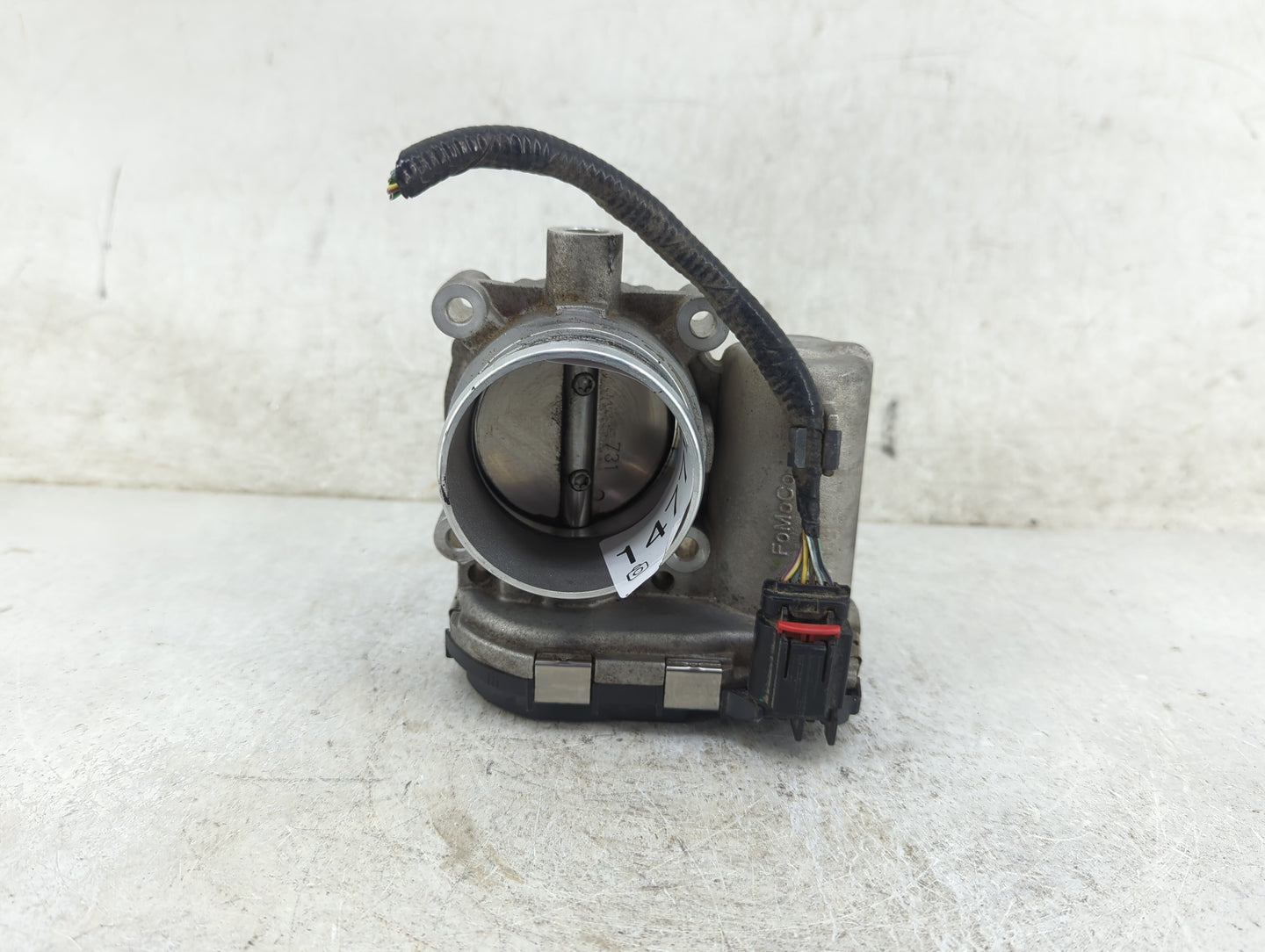 2012-2013 Ford Focus Throttle Body P/N:0280750585 Fits Fits 2012 2013 2014 2015 2016 2017 OEM Used Auto Parts - Oemusedautop