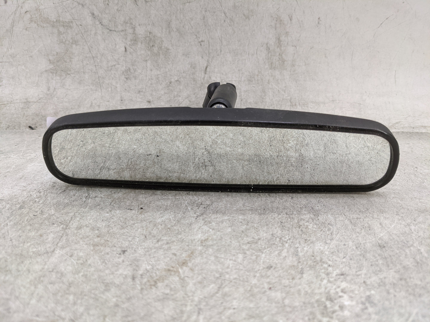 2010-2018 Ford Focus Interior Rear View Mirror Replacement OEM P/N:E8011681 240 Fits OEM Used Auto Parts - Oemusedautoparts1