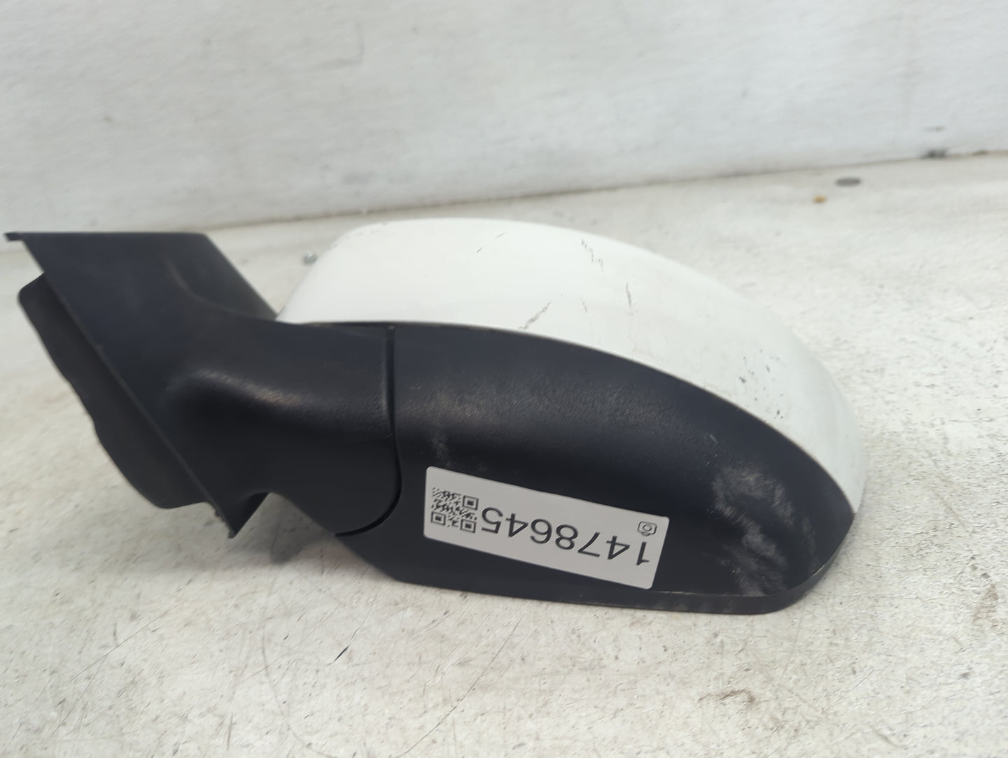 2012-2014 Ford Focus Driver Side View Mirror - Left Door Mirror OEM Used - Oemusedautoparts1.com