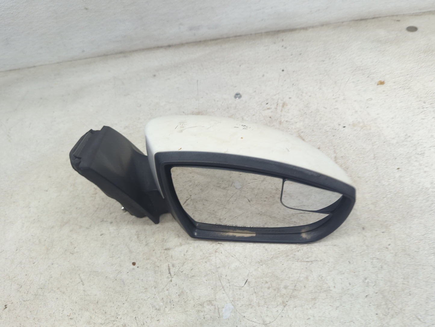 2012-2014 Ford Focus Passenger Side View Mirror - Right Door Mirror OEM Used - Oemusedautoparts1.com