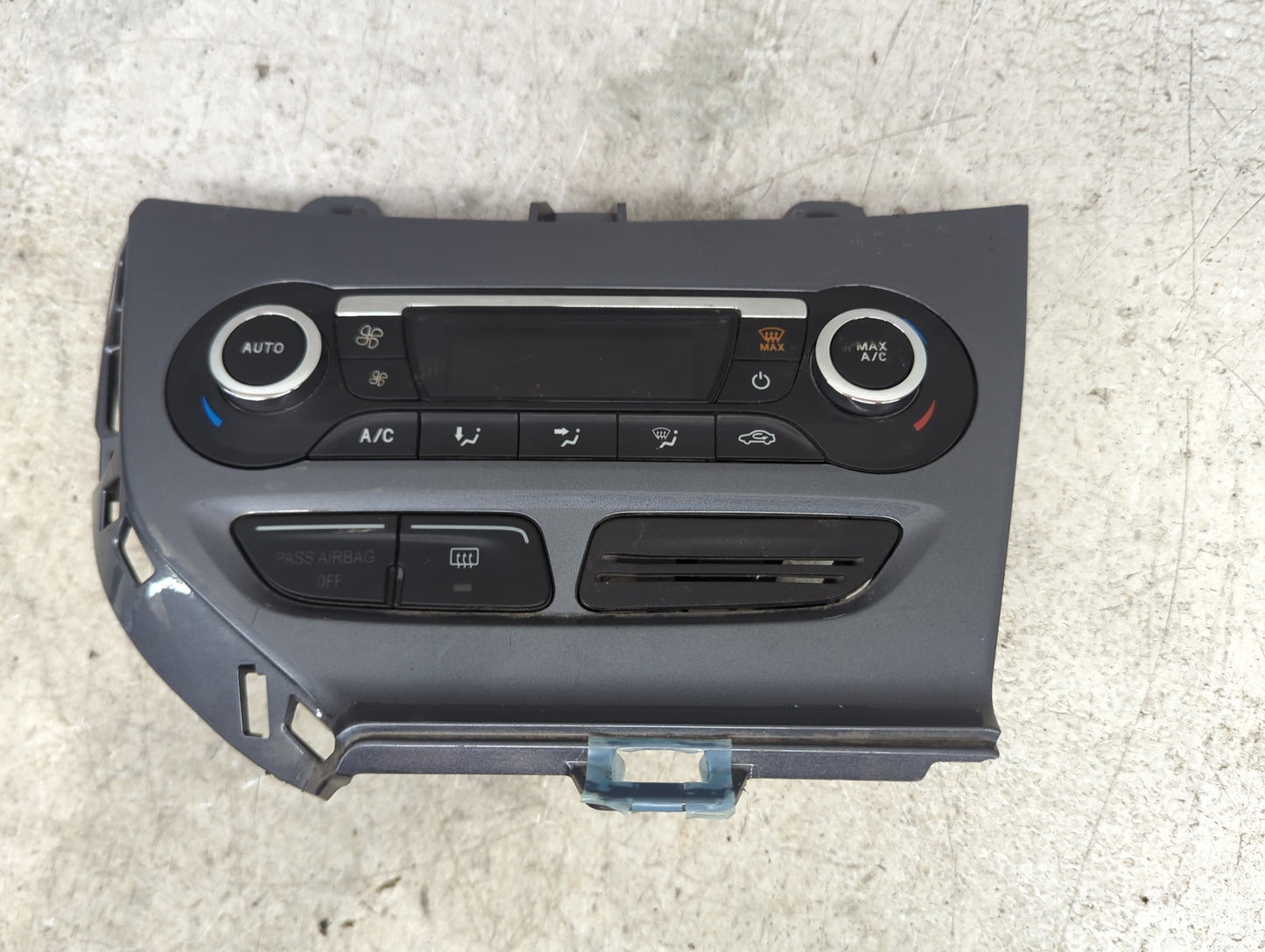 2012 Ford Focus Climate Control Module Temperature AC/Heater Replacement P/N:BM5T-18522-BC3BMD Fits OEM Used Auto Parts - Oe