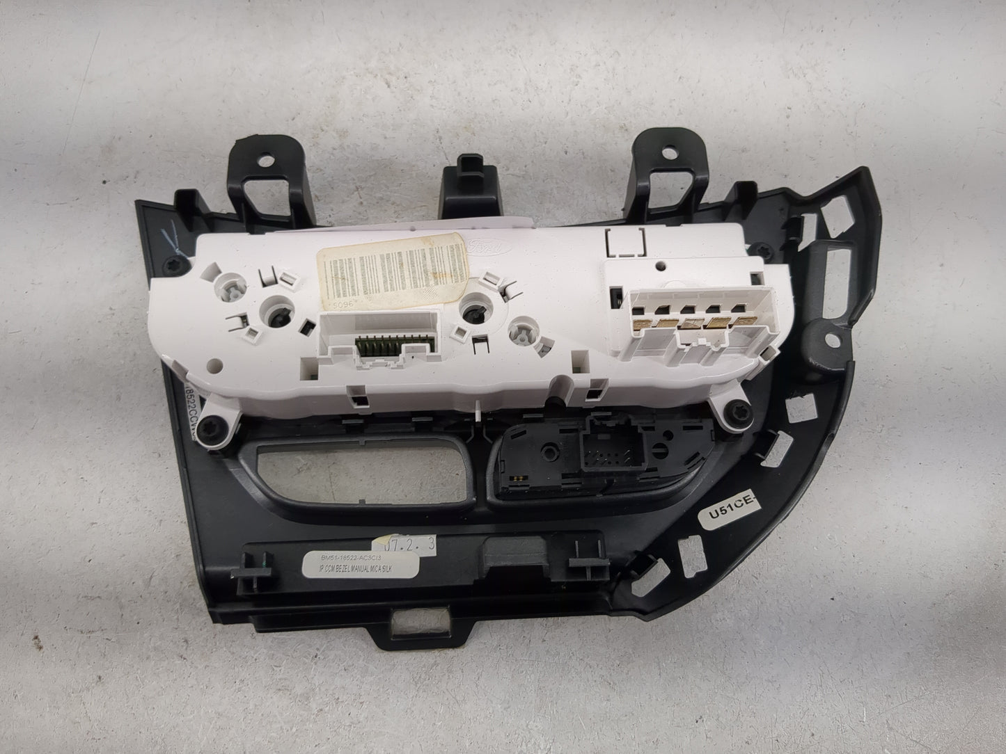 2012 Ford Focus Climate Control Module Temperature AC/Heater Replacement P/N:BM51-18522-AC3C13 Fits OEM Used Auto Parts - Oe
