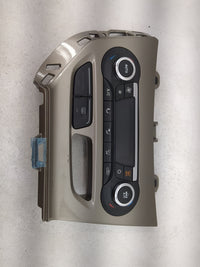 2012 Ford Focus Climate Control Module Temperature AC/Heater Replacement P/N:BM5T-18C612-BC BM51-18522-BG Fits OEM Used Auto