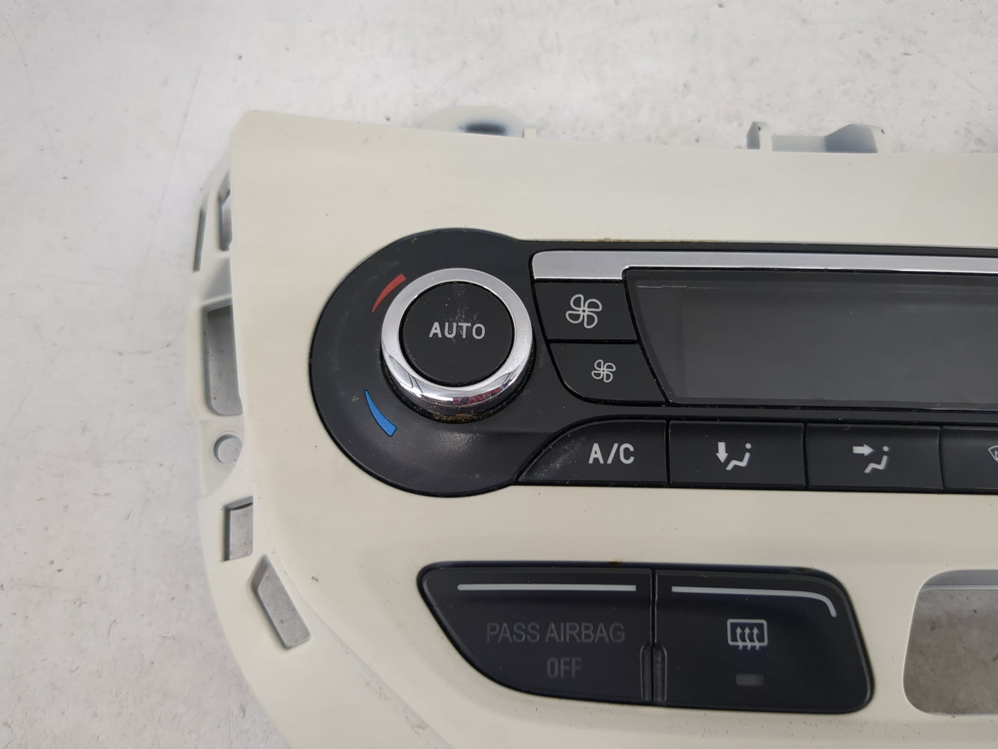 2012 Ford Focus Climate Control Module Temperature AC/Heater Replacement P/N:BM5T-AJ Fits OEM Used Auto Parts - Oemusedautop