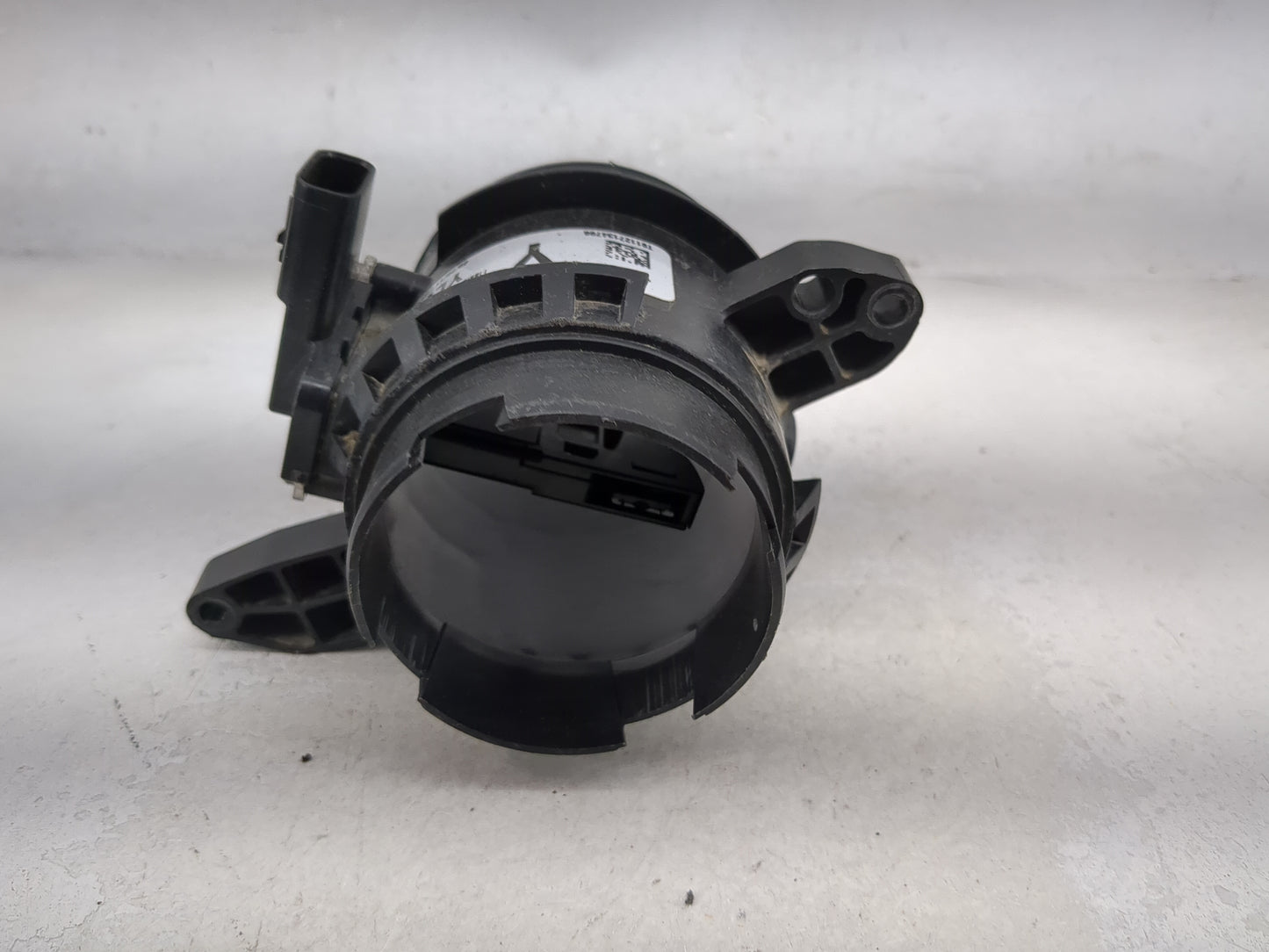 2012-2018 Ford Focus Mass Air Flow Meter Maf 1485897 - Oemusedautoparts1.com