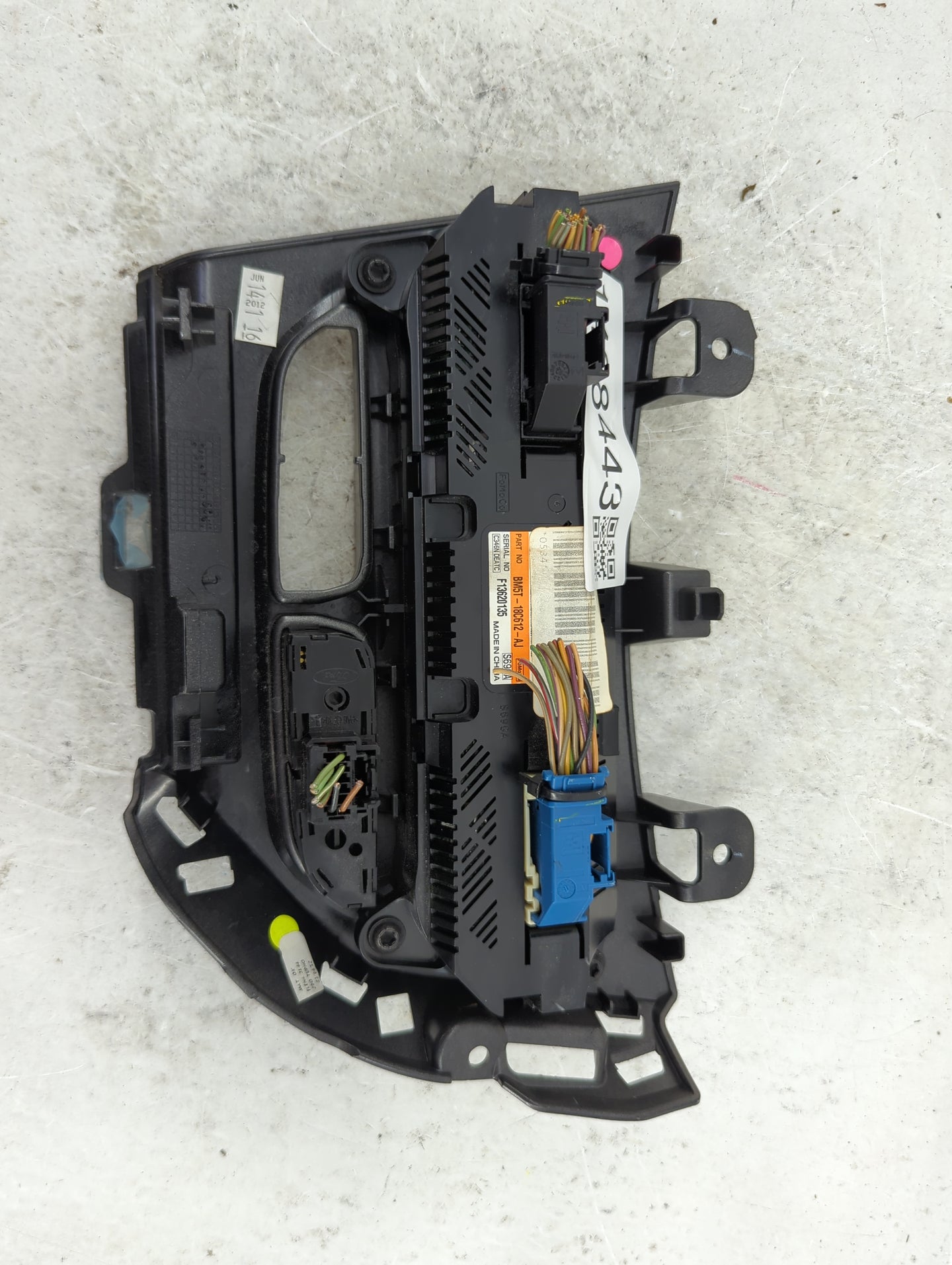 2012 Ford Focus Climate Control Module Temperature AC/Heater Replacement P/N:BM5T-18C612-AJ F1362635 Fits OEM Used Auto Part