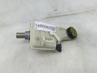 2012-2018 Ford Focus Brake Master Cylinder 1490065 - Oemusedautoparts1.com