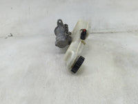 2012-2018 Ford Focus Brake Master Cylinder 1490065 - Oemusedautoparts1.com