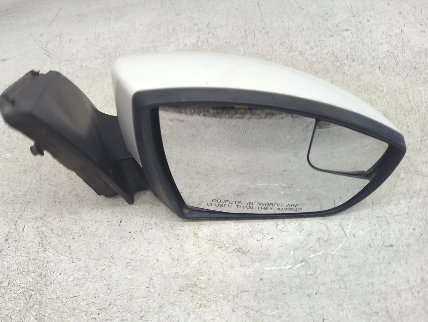 2012 Ford Focus Passenger Side View Mirror - Right Door Mirror OEM Used - Oemusedautoparts1.com